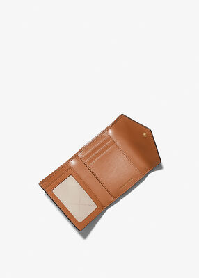 محفظة غرينتش متوسطة الحجم تحمل شعار الماركة ومحفظة جلدية ثلاثية الطيات